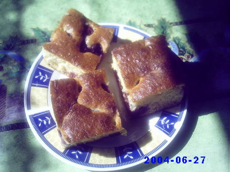 Meggyes pite