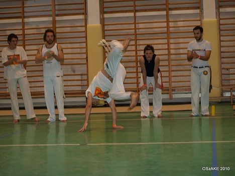 Oszake 2010 bemutató 36
