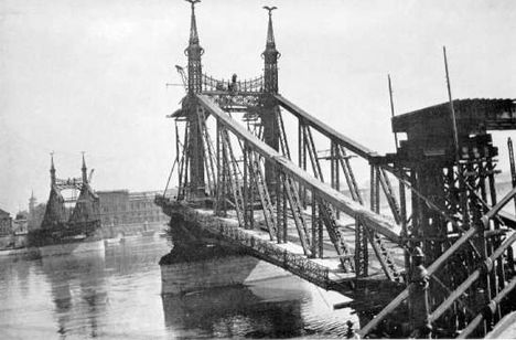Ferenc József híd 1944-ben