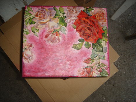 Rózsás doboz 1