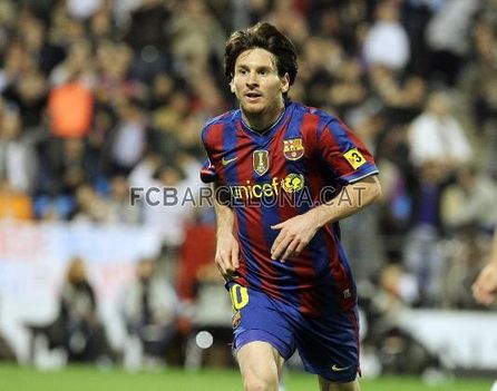 2010-03-21_SEGUNDO_GOL_MESSI_12