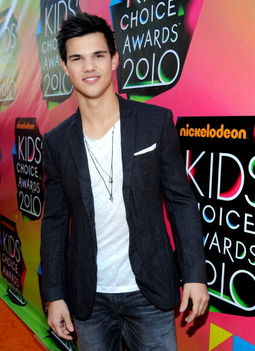 Taylor Kid's awards 3