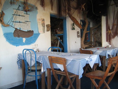 Kafesas Taverna, Agios Georgios