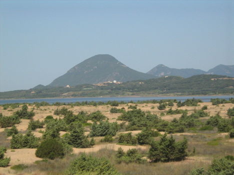 Korission-tó, Agios Georgiostól északra