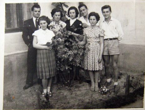 Kónyi fiatalok, 1957