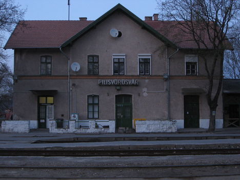Pilisvörösvár vasútállomás 001