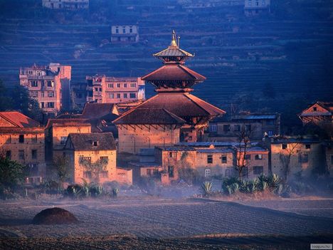 Nepál - napfelkelte