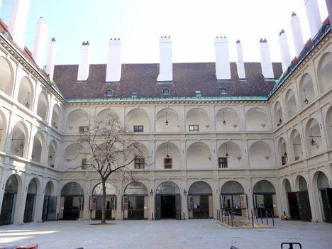 A Spanyol Lovasiskola istállója-Hofburg,Bécs
