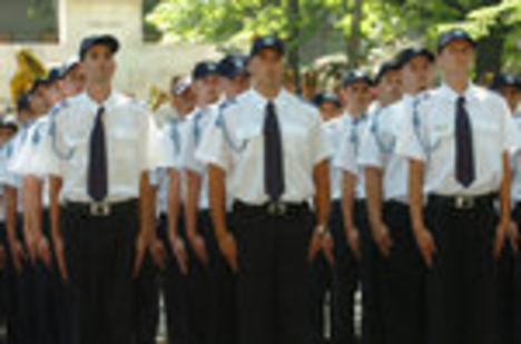 rendőravatás a Széchenyi téren