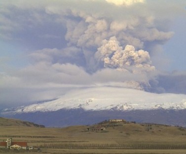 izlandi-vulkankitoresek