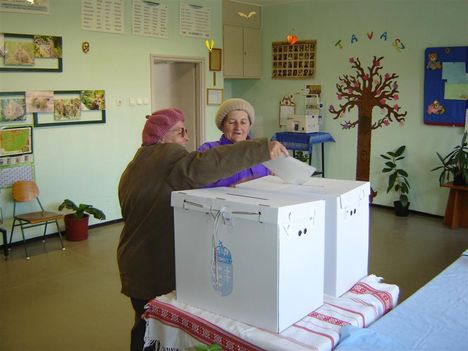 Választás-2010. 8