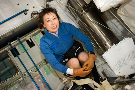 A japán Naoko Yamazaki asztronauta (NASA)