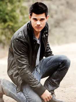 intense-taylor-lautner