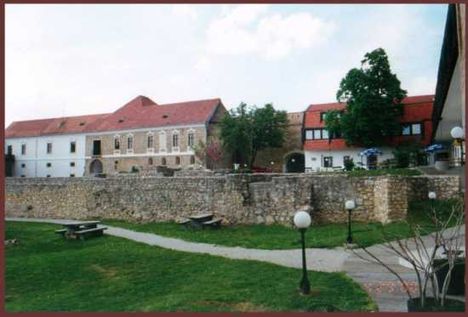 Pécsvárad Vár 22