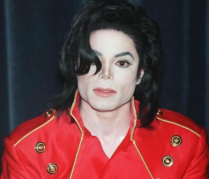 Red-Hott-michael-jackson-10524245-776-663