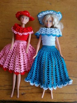 barbie ruhák