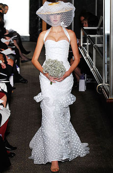 Carolina Herrera menyasszonyi ruha 2010 