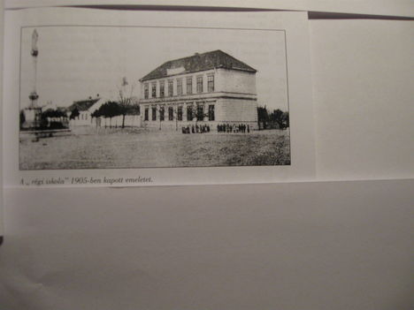 1905. emeletes lett az iskola