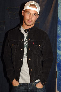 CamGigandet_Truscello_7146602