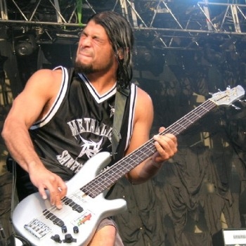 Robert Trujillo