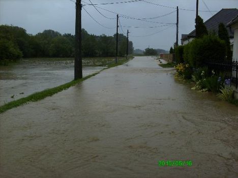 Mezőörsi áradás 2010.05.16.