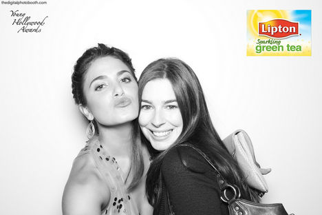 Session 10 - Young Hollywood Awards Photobooth2