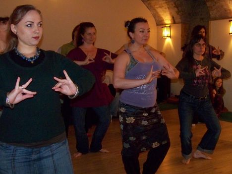 Indiai táncklub Budapest, Kucsipudi tanulás