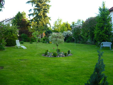 májusban a kertem