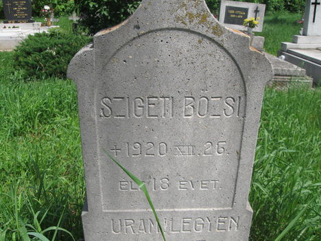 Régi síremlék 1920