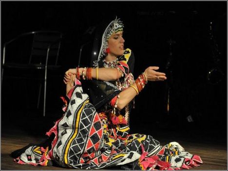Mediawave -  rádzsasztáni tánc és dhol workshop