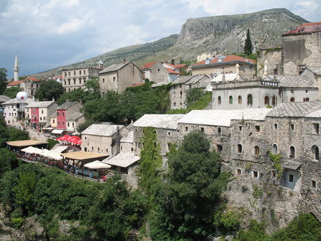 Mostar 25