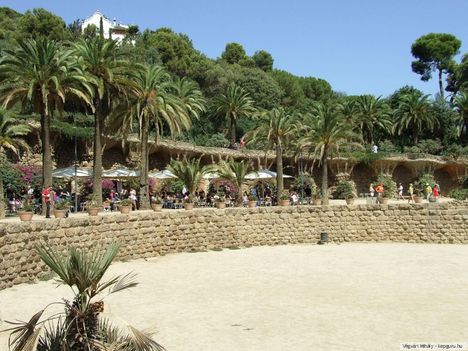 Barcelona_Gaudi_Güell_parkja_