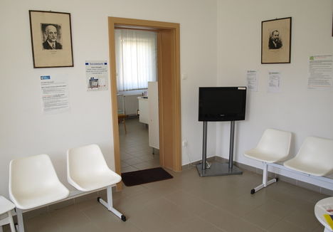 tényő orvosi rendelő2