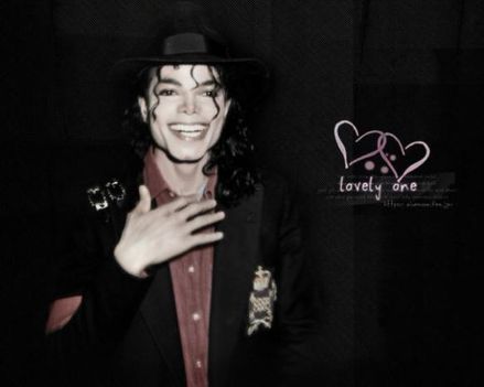 OUR-KING-michael-jackson-12051467-583-466