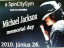 MJ halálának 1-évfordulója tiszteletére