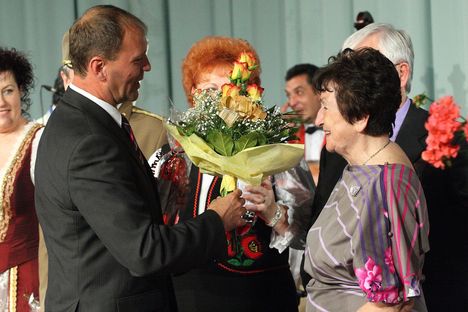 Lesku Miklós Polgármester +Madarász Katalin