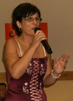 Fellenberk Erika  Gyöngyösi Nótástalálkozó 20010.