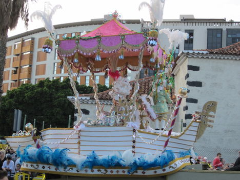 Tenerifei karnevál 9