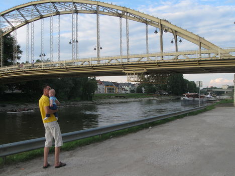 Győr, Révfalusi híd a Mosoni Dunán