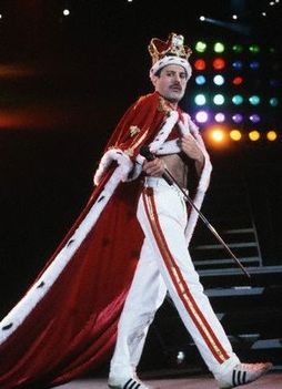 Freddie fénykora 3 - A Király