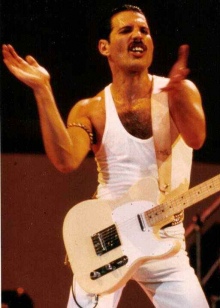 Queen-Freddie Mercury 3