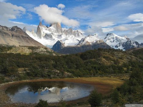 Cerro Torre (3102 m), Los Glaciares Nemzeti Park,  Argentina