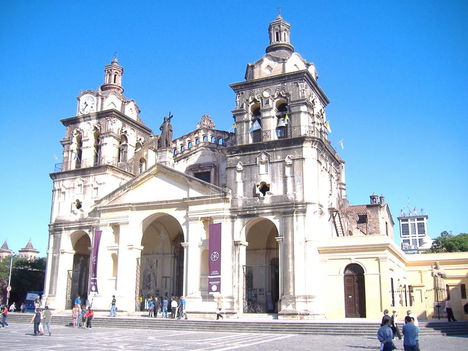 the-cathedral-of-cordoba-argentina