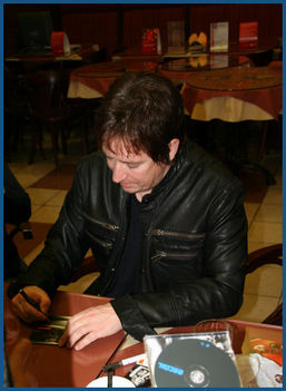 alan_wilder_recoil_autograph_session_011207_97
