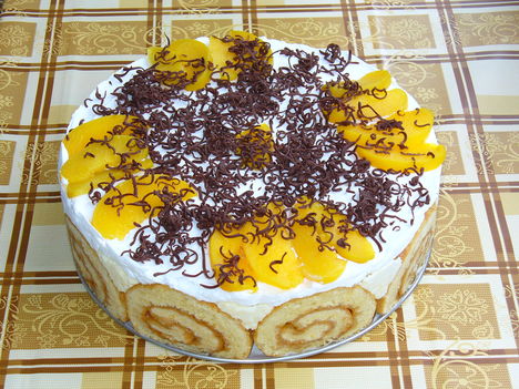 Szülinapi torta~túrótorta gyümölccsel~a