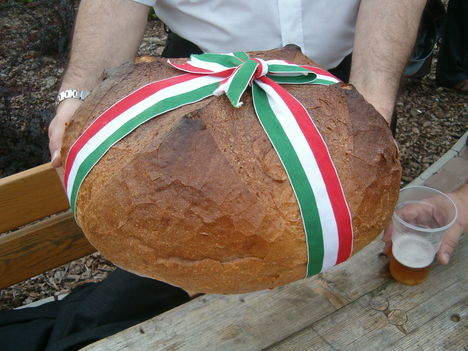 Kapuvár_Garta_mindennapi kenyerünket add meg nekünk ma