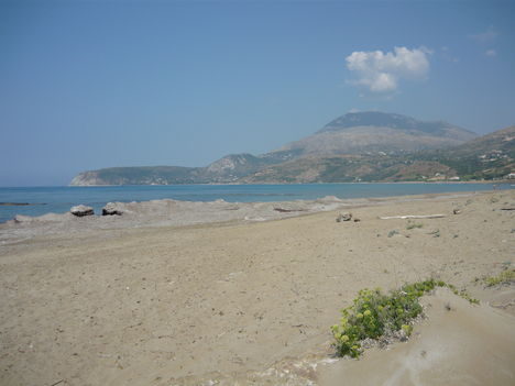 Mounda beach
