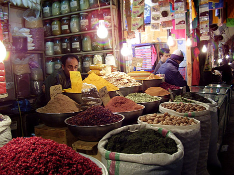 iráni fűszerpiac