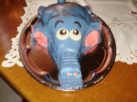 Elefánt torta