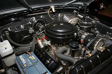 Moszkva-Be is indították a szovjet V8-ast(Csajka)